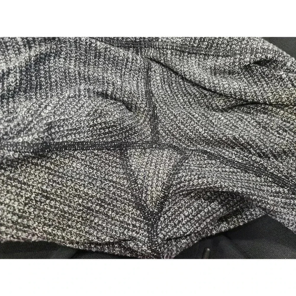 Lululemon Leggings Womens Size 4 Black And White - Picture 5 of 7